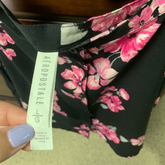 FLORAL MINI SKIRT 🌸 - Picture 4 of 4